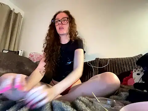 Snapshot of babygirltiti chatting on January 2026 01:35:02 PM babygirltiti online show from January 2026 01:35:02 PM