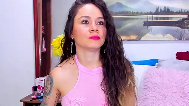 Snapshot of Aurora_Real chatting on November 2025 02:45:01 AM Aurora Real online show from November 2025 02:45:01 AM