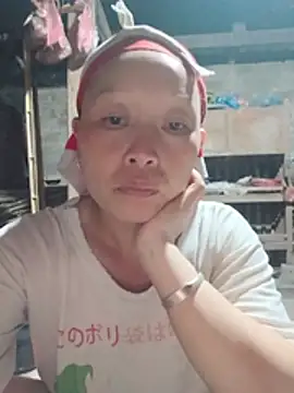 girl-hot2x online show from July 2026 01:14:01 PM