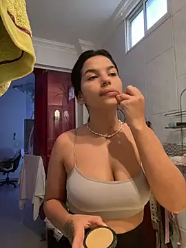 Mia Tylorr online show from April 2026 08:42:01 PM