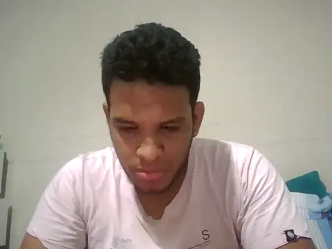 Snapshot of josecamsex27 chatting on December 2025 04:07:02 AM josecamsex27 online show from December 2025 04:07:02 AM