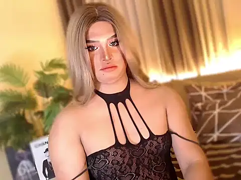 Snapshot of UrGoddess_Sofia chatting on November 2025 06:52:01 PM UrGoddess Sofia online show from November 2025 06:52:01 PM