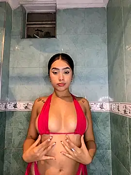 Snapshot of lauren_clauz chatting on November 2025 01:29:01 AM lauren clauz online show from November 2025 01:29:01 AM