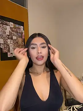 Snapshot of lauren_clauz chatting on February 2026 11:31:02 PM lauren clauz online show from February 2026 11:31:02 PM