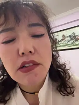 Snapshot of oo-shanshan chatting on December 2025 10:16:02 PM oo-shanshan online show from December 2025 10:16:02 PM