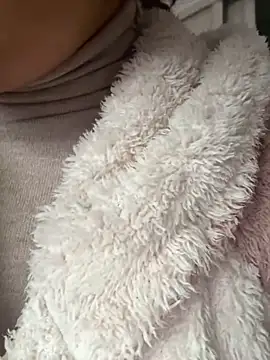 Snapshot of oo-shanshan chatting on December 2025 11:56:01 PM oo-shanshan online show from December 2025 11:56:01 PM