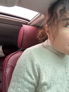 Snapshot of oo-shanshan chatting on December 2025 12:40:01 AM oo-shanshan online show from December 2025 12:40:01 AM