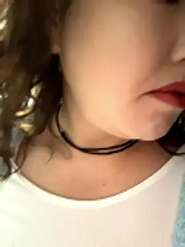 Snapshot of oo-shanshan chatting on January 2026 10:24:02 PM oo-shanshan online show from January 2026 10:24:02 PM