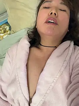 Snapshot of oo-shanshan chatting on January 2026 03:06:01 PM oo-shanshan online show from January 2026 03:06:01 PM