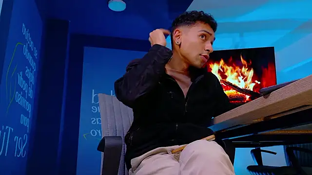 Snapshot of Imtavo chatting on February 2026 01:15:02 AM Imtavo online show from February 2026 01:15:02 AM