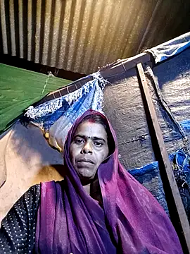 Snapshot of Neetujk chatting on November 2025 04:31:02 PM Neetujk online show from November 2025 04:31:02 PM