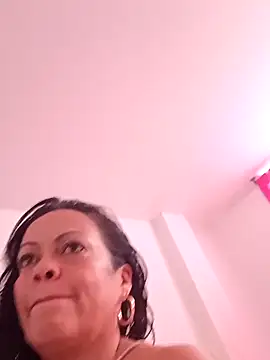 kristal253 online show from December 2025 07:40:02 PM