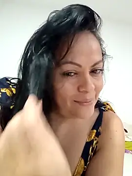 kristal253 online show from December 2025 01:55:02 AM