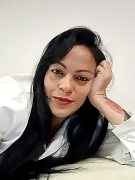 kristal253 online show from December 2025 11:56:01 PM