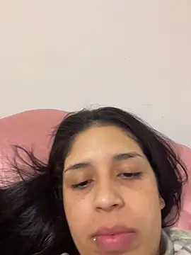 Snapshot of Dai_roosse chatting on November 2025 01:58:01 PM Dai roosse online show from November 2025 01:58:01 PM