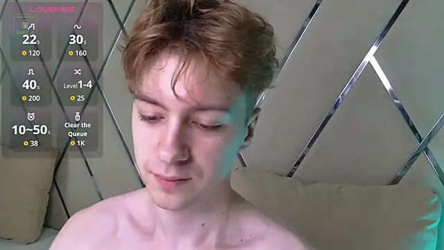 Snapshot of Paul_Holt chatting on December 2025 08:26:02 PM Paul Holt online show from December 2025 08:26:02 PM