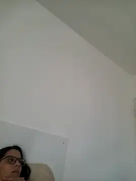 Snapshot of Omundosecretodixx_420 chatting on February 2026 05:52:01 PM Omundosecretodixx 420 online show from February 2026 05:52:01 PM