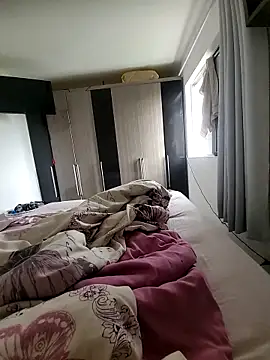 Snapshot of Omundosecretodixx_420 chatting on February 2026 11:42:01 AM Omundosecretodixx 420 online show from February 2026 11:42:01 AM