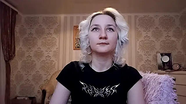 Snapshot of KyokoAck chatting on December 2025 03:06:01 PM KyokoAck online show from December 2025 03:06:01 PM