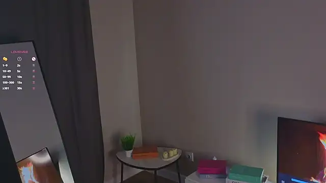 Snapshot of CruzMensch chatting on December 2025 01:05:02 PM CruzMensch online show from December 2025 01:05:02 PM