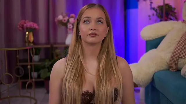 Snapshot of ElyssawetXX chatting on January 2026 07:28:02 PM ElyssawetXX online show from January 2026 07:28:02 PM