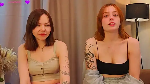 LucreciaAsters online show from December 2025 04:06:01 AM