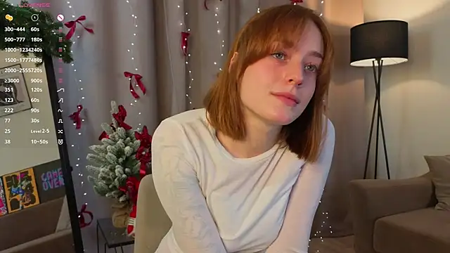 LucreciaAsters online show from December 2025 04:29:02 AM