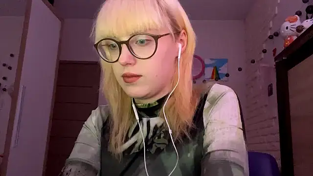 EffacedScan online show from December 2025 02:13:02 PM