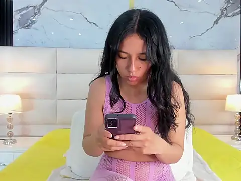 Lucy Vegas online show from March 2026 01:37:01 PM