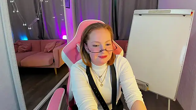 Snapshot of Elizabeth_Walson chatting on November 2025 11:40:02 AM Elizabeth Walson online show from November 2025 11:40:02 AM