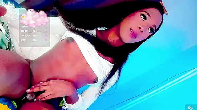 Snapshot of alahai_queen chatting on November 2025 07:40:01 AM alahai queen online show from November 2025 07:40:01 AM