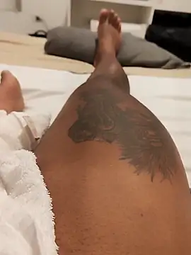 Snapshot of Zepouvinho chatting on December 2025 03:36:02 AM Zepouvinho online show from December 2025 03:36:02 AM