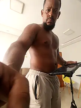 Snapshot of Zepouvinho chatting on December 2025 11:47:01 AM Zepouvinho online show from December 2025 11:47:01 AM