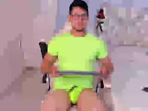 Nolan joness online show from November 2025 08:41:01 PM