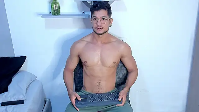 Nolan joness online show from June 2026 02:25:01 AM