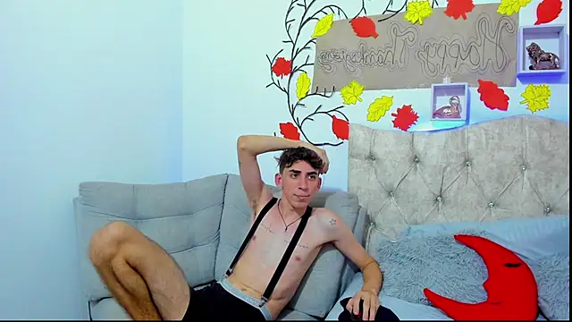 Snapshot of TerryGrace chatting on November 2025 08:00:01 PM TerryGrace online show from November 2025 08:00:01 PM