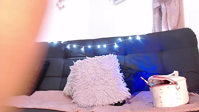 Snapshot of valery_carter01 chatting on December 2025 07:18:01 PM valery carter01 online show from December 2025 07:18:01 PM