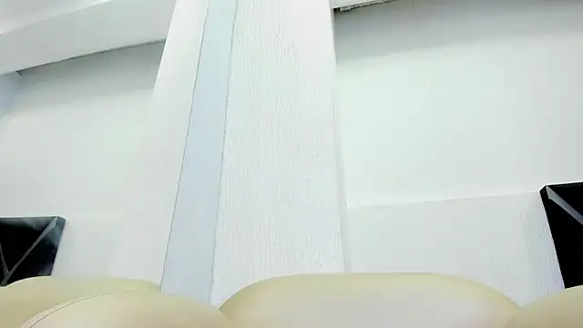 Aby-taylor online show from December 2025 12:32:01 PM