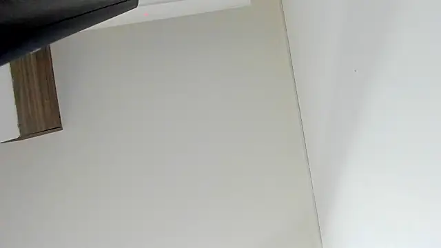 Snapshot of tiven-prince chatting on December 2025 10:48:02 PM tiven-prince online show from December 2025 10:48:02 PM