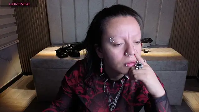 Snapshot of Belladonna_trix chatting on June 2026 03:26:02 PM Belladonna trix online show from June 2026 03:26:02 PM