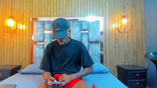 Snapshot of Ethan__OPry chatting on December 2025 08:03:02 PM Ethan OPry online show from December 2025 08:03:02 PM