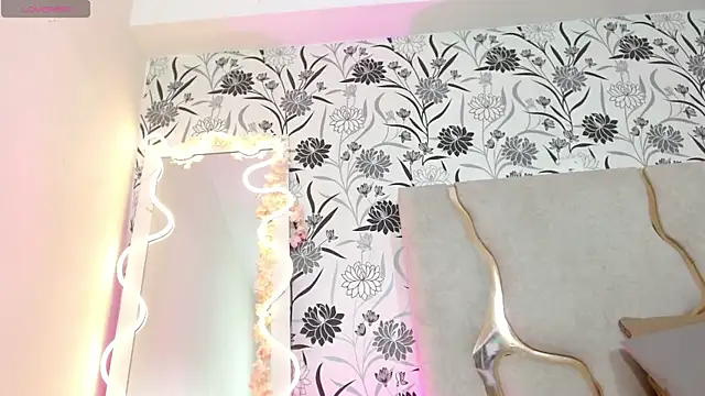 Snapshot of Joselyn_tay chatting on November 2025 02:19:01 PM Joselyn tay online show from November 2025 02:19:01 PM