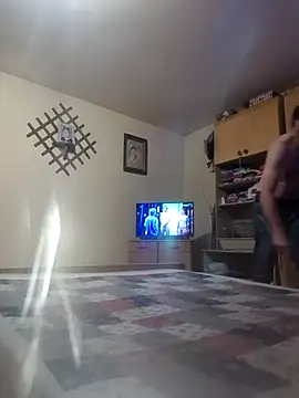 Snapshot of TwardyKierowca chatting on December 2025 11:31:01 PM TwardyKierowca online show from December 2025 11:31:01 PM