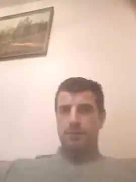 Snapshot of TwardyKierowca chatting on February 2026 11:43:02 PM TwardyKierowca online show from February 2026 11:43:02 PM