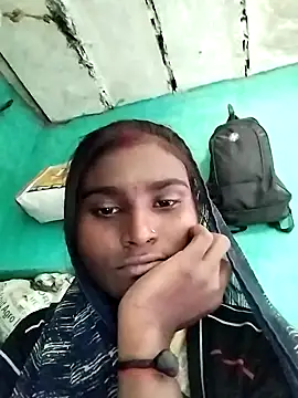 Snapshot of Big_Lovexx chatting on November 2025 04:13:02 AM Big Lovexx online show from November 2025 04:13:02 AM