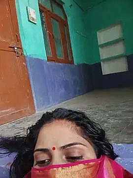 Pushpa hotty online show from May 2026 03:33:02 AM
