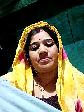 Snapshot of Hot_kamla chatting on December 2025 11:43:01 PM Hot kamla online show from December 2025 11:43:01 PM