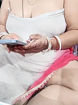 Snapshot of Kajal-585 chatting on January 2026 07:11:01 PM Kajal-585 online show from January 2026 07:11:01 PM