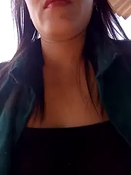 Lyly sexyy online show from November 2025 04:15:01 AM