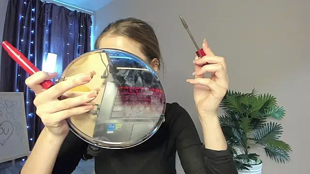 Snapshot of Aurora_Glow21 chatting on February 2026 04:20:01 AM Aurora Glow21 online show from February 2026 04:20:01 AM